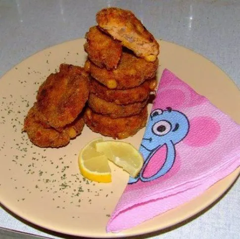 Sajtos-kukoricás halpogácsa recept