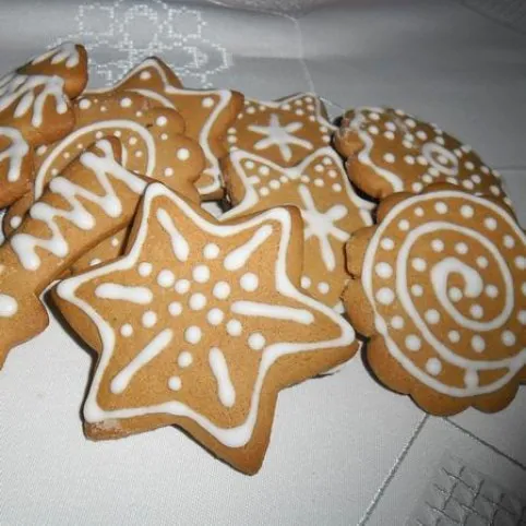 Mézestészta figurákhoz (mézeskalács) recept