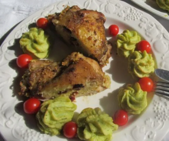 Töltött csirkecomb hercegnőburgonyával recept