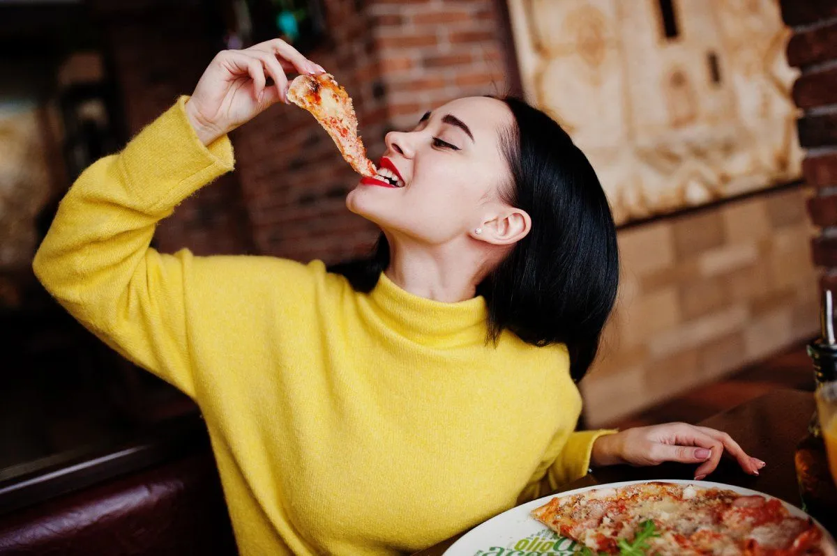 Egy extrasajtos pizzának lehetetlen ellenállni, igaz? (Fotó: Shutterstock)