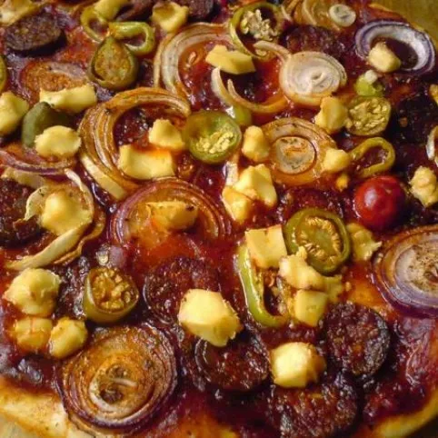 Magyaros pizza csípősen recept