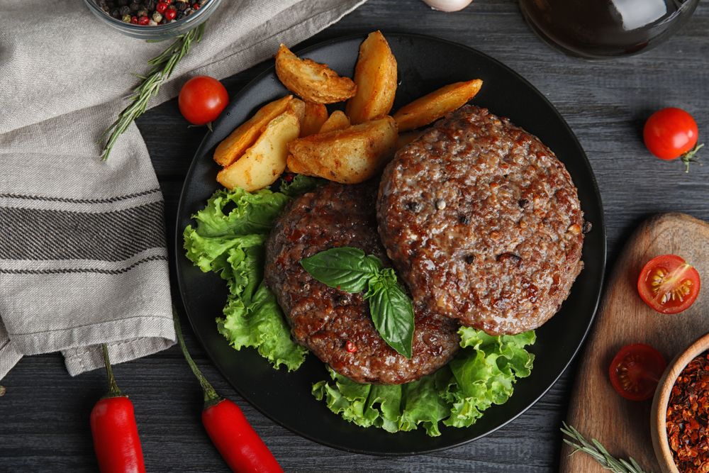 Te megennéd így a hamburgert? / Fotó: Shutterstock