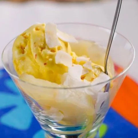 Villámgyors sáfrányos kókuszfagylalt recept