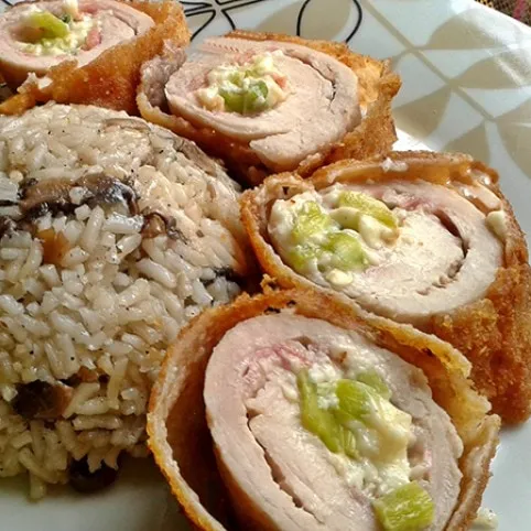 Krémsajtos, csípős göngyölt karaj recept