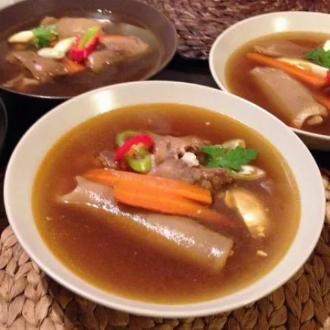 Kocsonya kolbászosan, zöldségesen recept