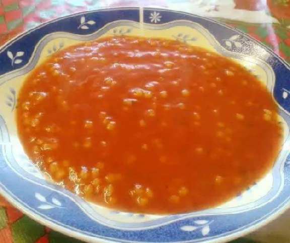 Paradicsomleves tarhonyával recept