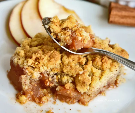 Almás-zabpelyhes morzsasüti recept