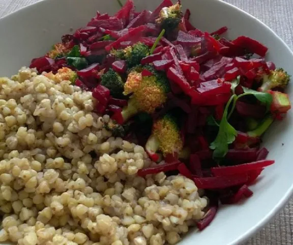 Céklás zöldségek hajdinával recept