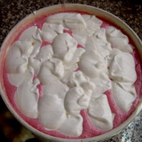 Mézes málnakrém leves recept