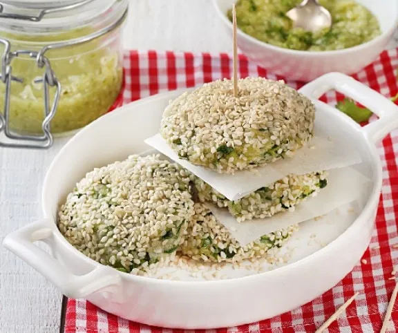 Szezámmagos cukkinifasírt (paleo recept) recept