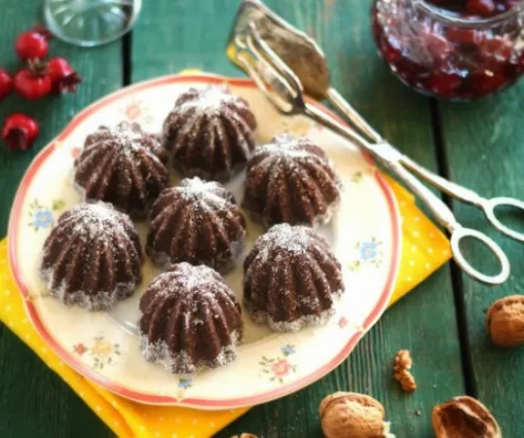 Gesztenyés-meggyes csúcs recept