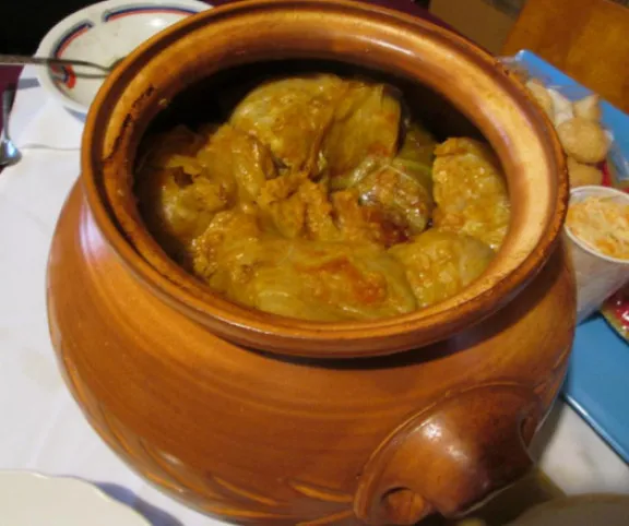 Töltött káposzta cserépedényben recept