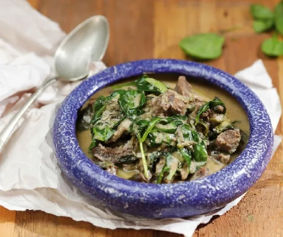 Spenótos marharagu recept