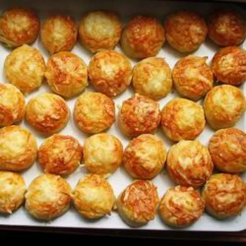 Hajtogatott vajas pogácsa recept