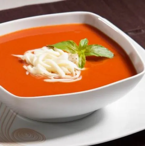 Mediterrán paradicsomleves recept