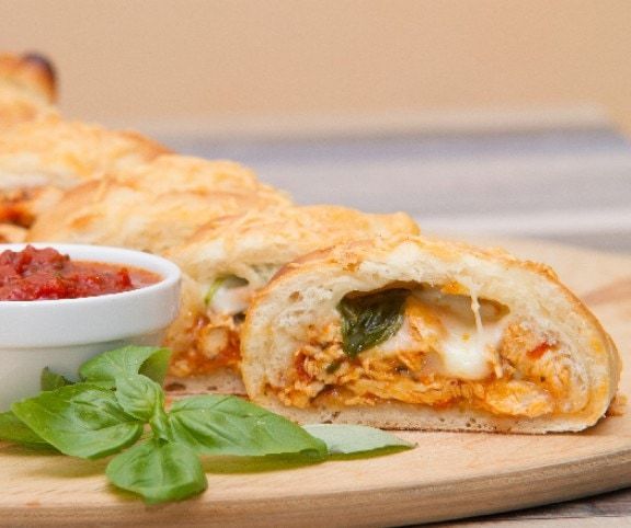 Csirkés fonott pizza azaz stromboli recept