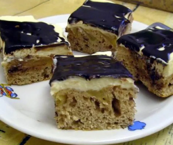 Almás-fahéjas-vaníliás sütemény recept