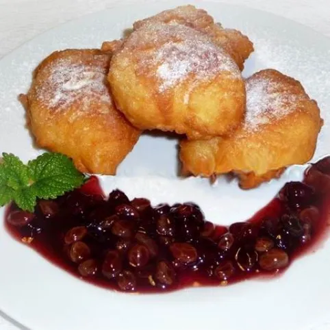 Kukorica tarkedli áfonyás-mazsolás szósszal recept