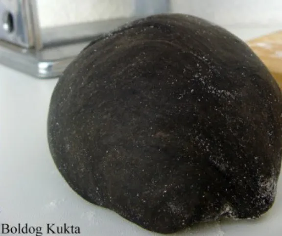 Házi fekete tészta (tintahalas) recept