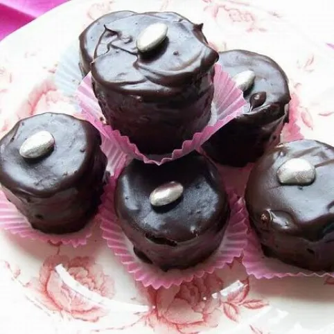 Mennyei minyon (liszt nélkül, dióval és mogyoróval) recept
