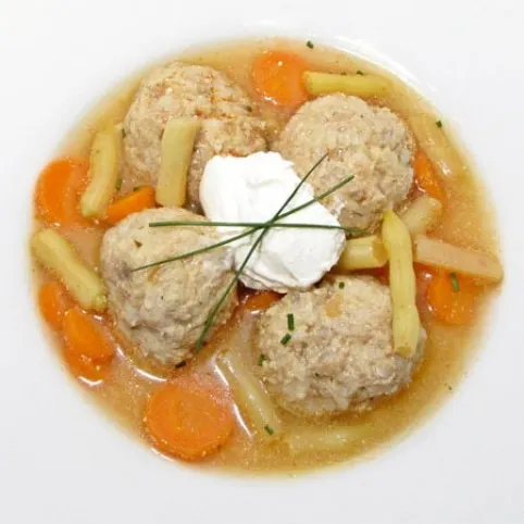 Zöldbabos húsgombócleves recept