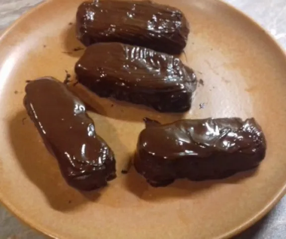 Csokis fehérjeszelet házilag recept
