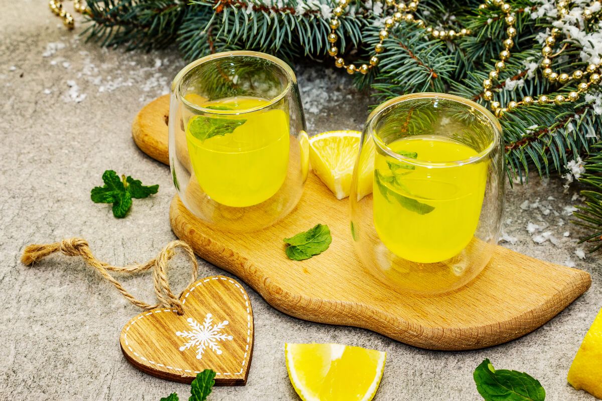 Limoncello házilag, a karácsonyi frissítő likőr