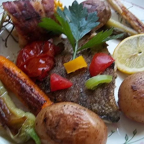 Grillezett busaszelet zöldségekkel recept