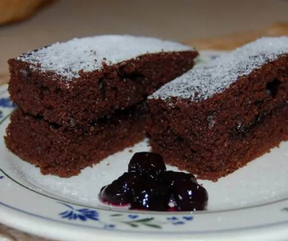 Kefires-bögrés süti kakaósan recept