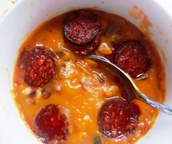 Kolbászos-tökmagos sütőtökkrémleves recept