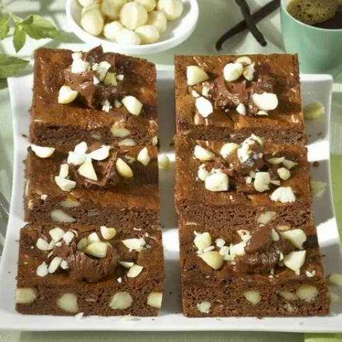 Nagyon csokis süti makadámdióval recept