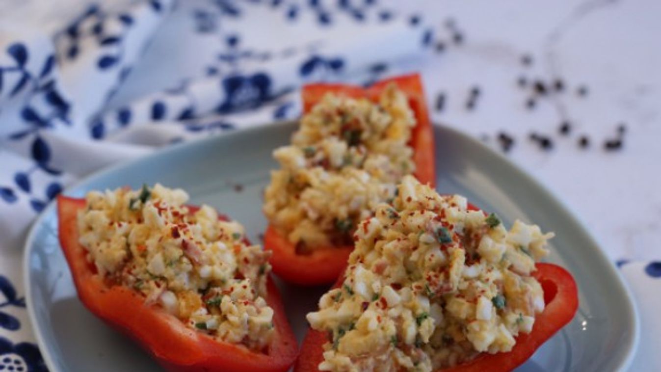 Tormás tojáskrémmel töltött paprika