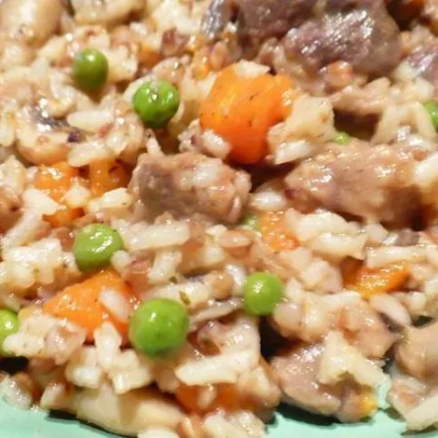 Ludaskása hajdinával és gombával recept