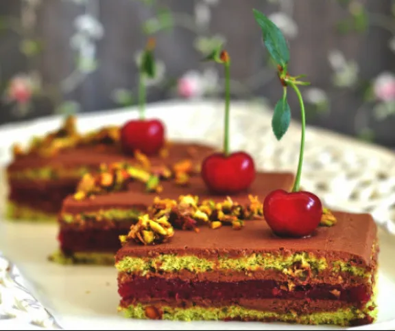 Pisztáciás-meggyes sütemény recept