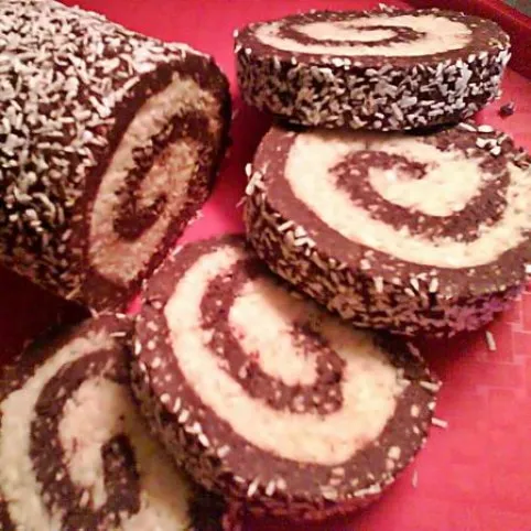 Kekszes kókusztekercs recept