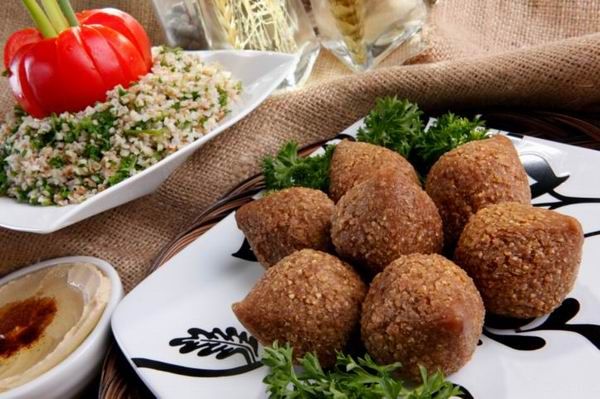 A kibbeh tökéletes körete a taboulé