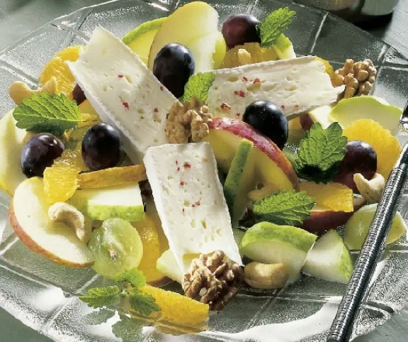 Szüreti sajtsaláta recept