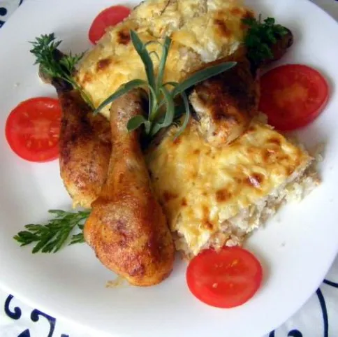 Fűszeres csirkecomb rizses káposztával recept