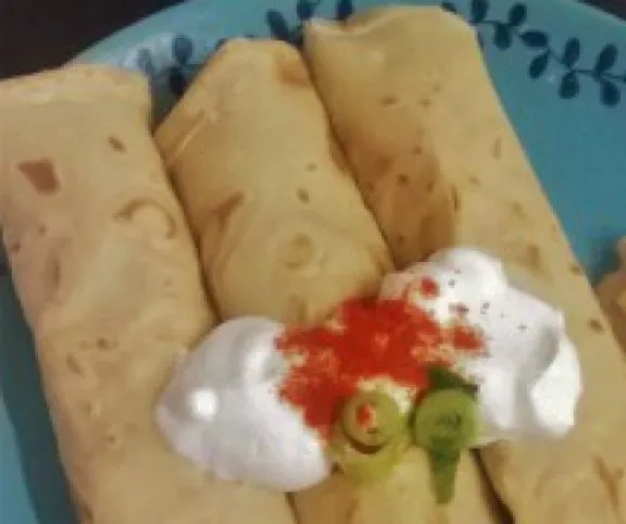 Sonkakrémes-kukoricás palacsinta recept