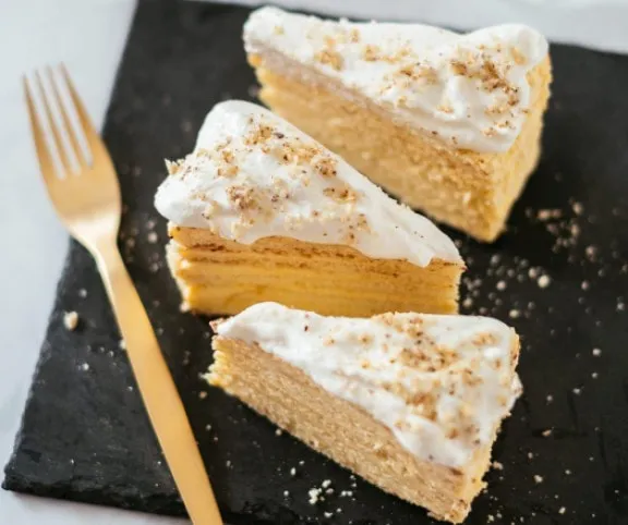 Krémes tojáslikőrös torta recept