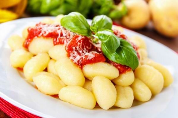 A gnocchi vagy krumplinudli is kimondottan olcsó, és egyszerű paradicsomszósszal is nagyon finom