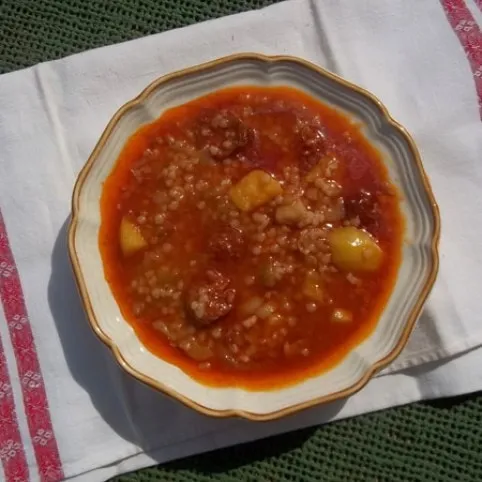 Tarhonyás paprikás krumpli recept