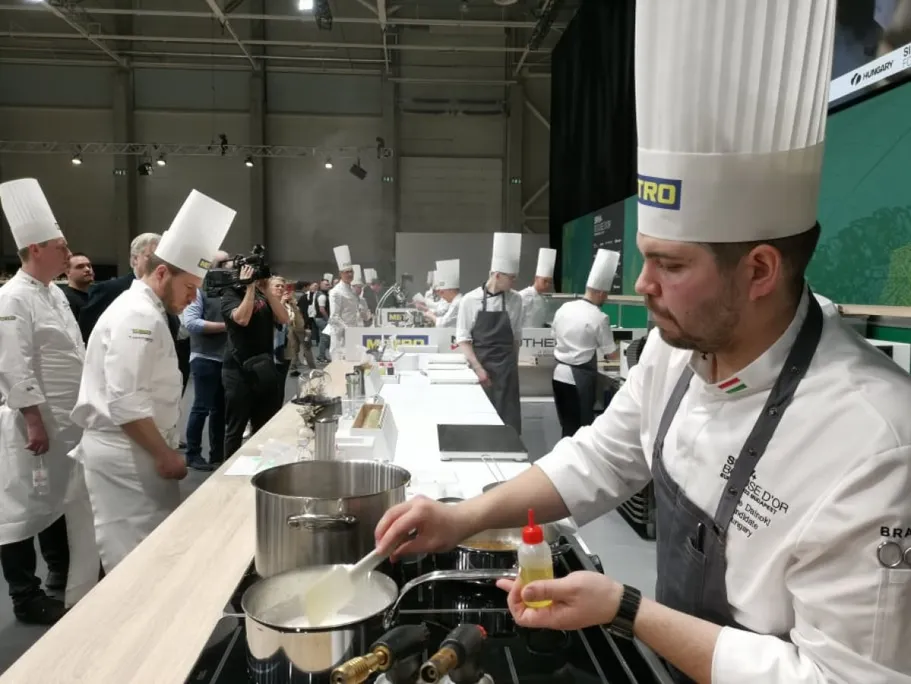 Bocuse d'Or 2022: Dalnoki Bence és a magyar csapat / Fotó: Mindmegette.hu