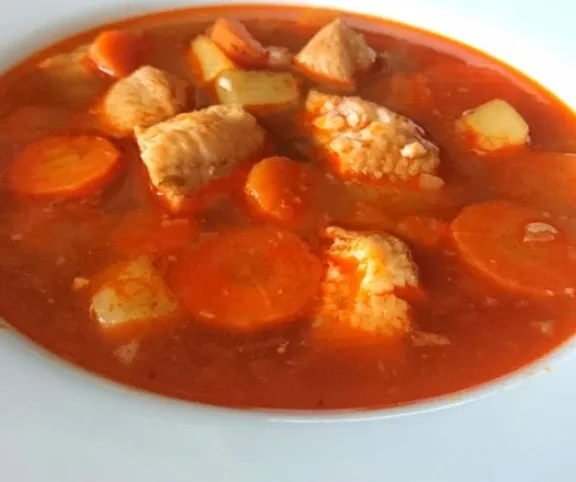 Halgulyás harcsából recept