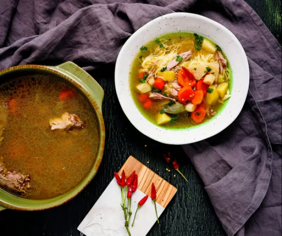 Ünnepi kacsaleves cérnametélttel recept