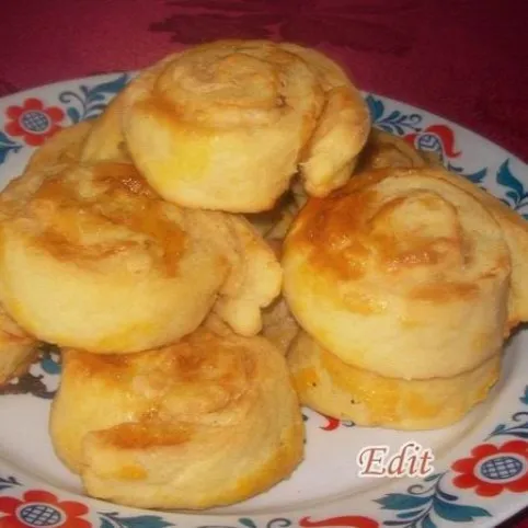 Sajtos csiga (élesztő nélkül) recept