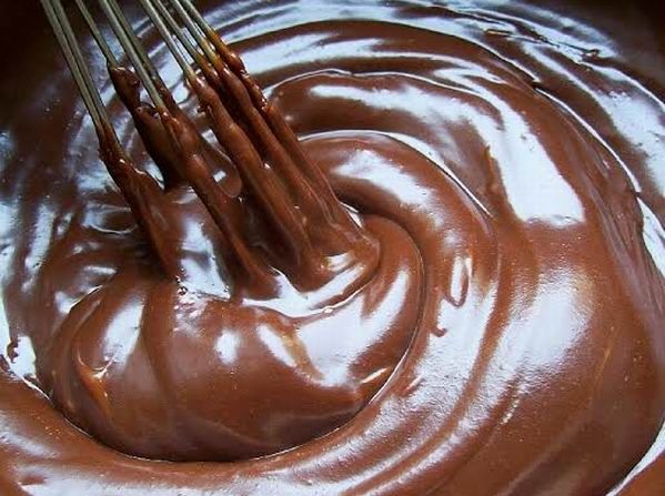 A ganache hűtés közben szilárdul