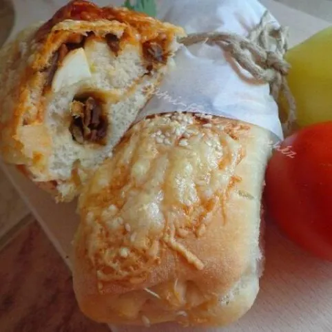 Töltött sajtos kifli recept