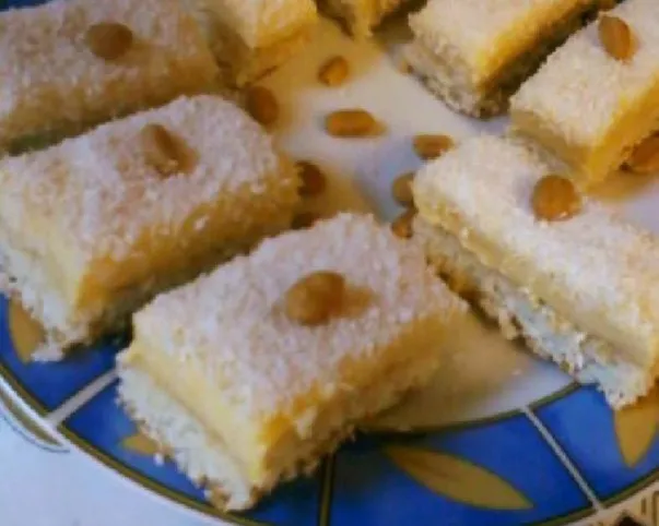 Kókuszos-krémes Raffaelló szelet recept