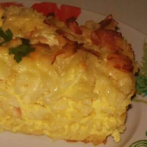 Tepsiben sült sajtos-baconös tészta recept